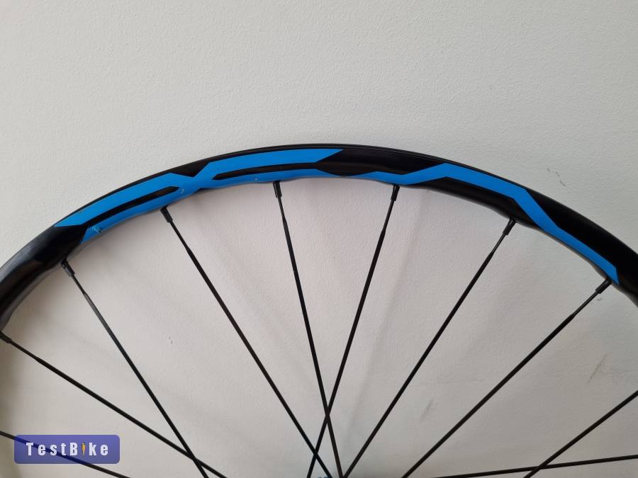 Új Mavic XA Elite 27.5 disc 135x12 eladó                    