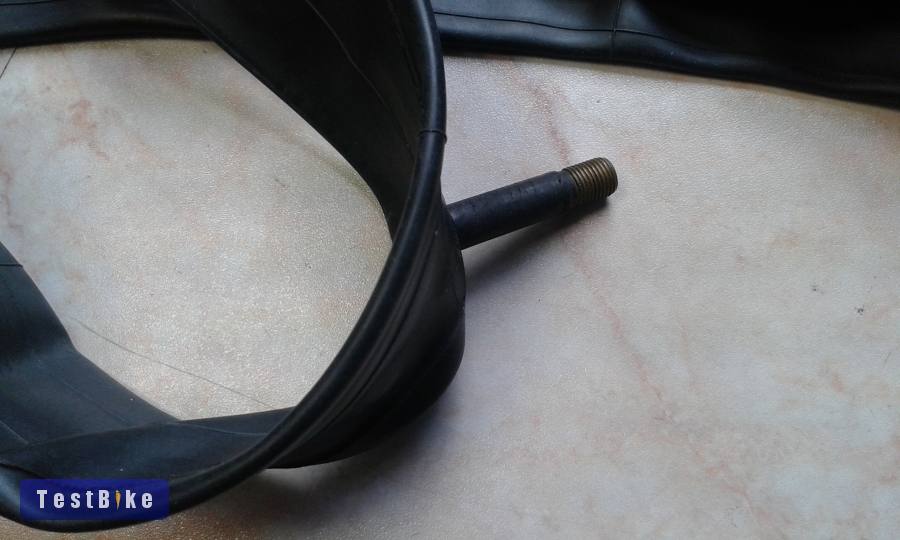 Új Maxxis 29-es, autószelepes belső eladó.