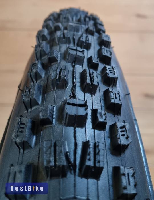 Új Maxxis Assegai és DHF 29 x 2.5