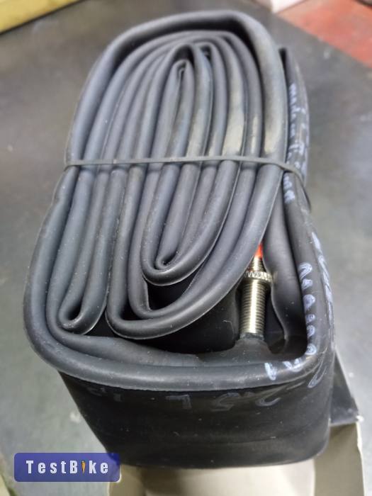 Új Maxxis Freeride 26x2,2/2,50 (1,2 mm) kerékpár belső eladó