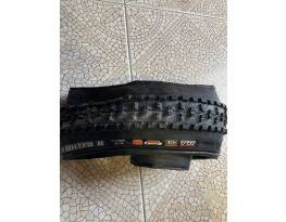 Új Maxxis High Roller II 27,5x2,6  