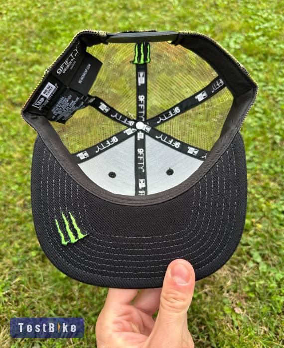 Új Monster Energy fekete/camo hálós sapka, snapback 