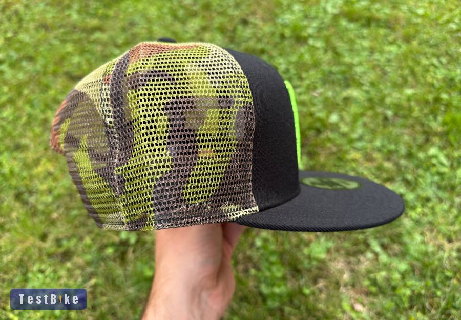 Új Monster Energy fekete/camo hálós sapka, snapback, cap