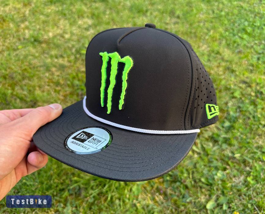 Új Monster Energy fekete/fehér rope, hálós sapka, snapback