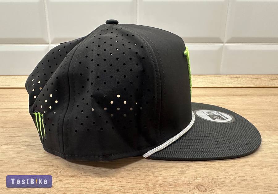 Új Monster Energy fekete/fehér rope hálós sapka, snapback