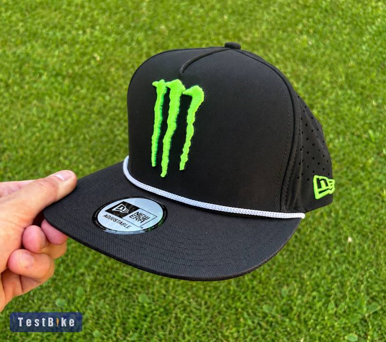 Új Monster Energy fekete/fehér rope sapka, snapback