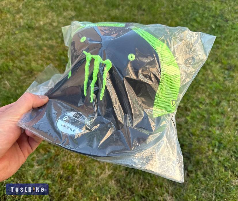 Új Monster Energy fekete/neon zöld hálós sapka, snapback