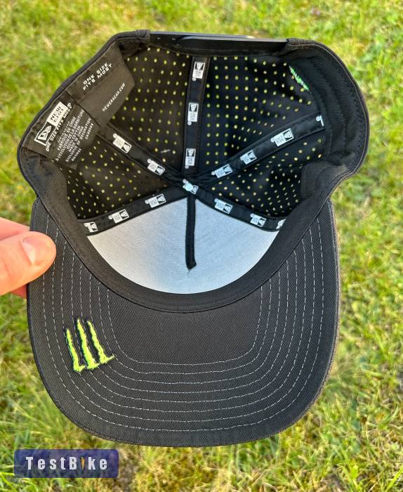 Új Monster Energy fekete perforált hálós baseball sapka