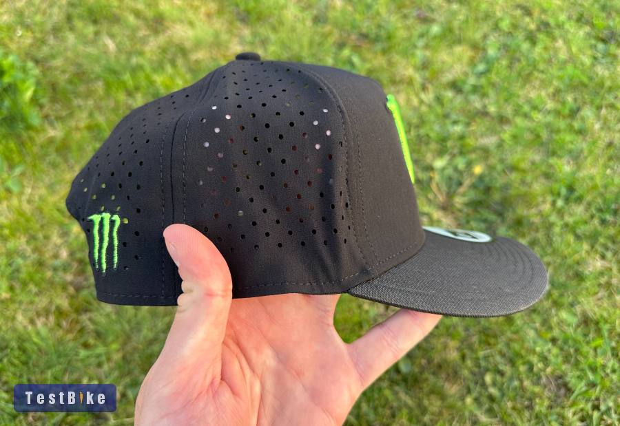 Új Monster Energy fekete perforált hálós baseball sapka