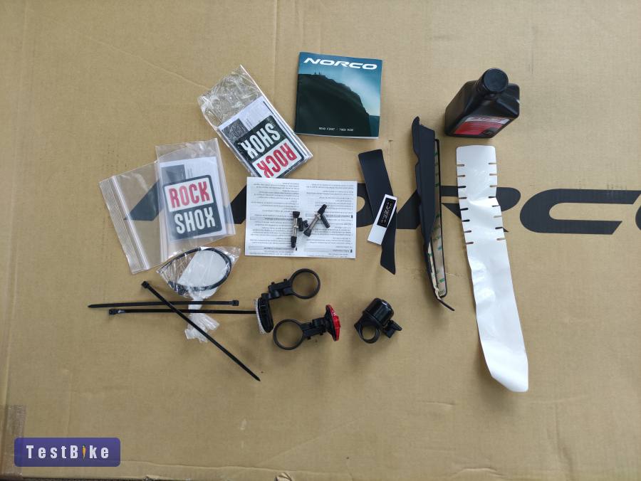 Új Norco Fluid FS 4 29” 2023 XL Matte Black, Garanciával!