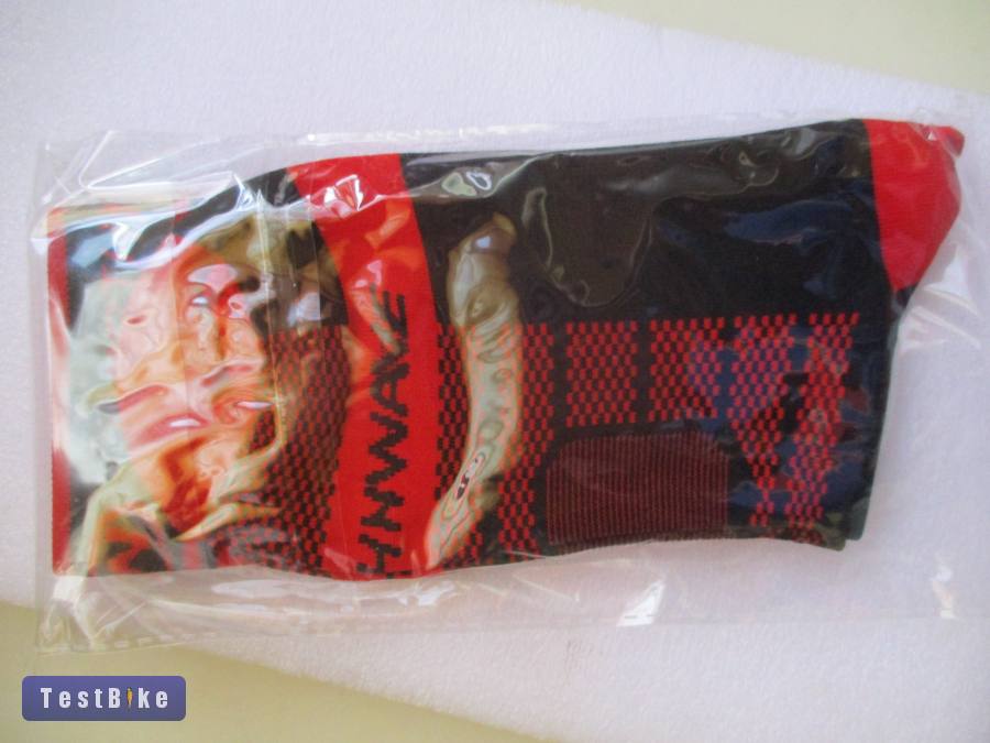 Új NorthnWave kerékpáros zokni