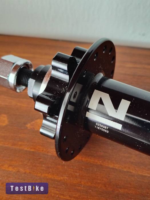 új Novatec D256SBT 10x135mm 14T singlespeed kerékagy