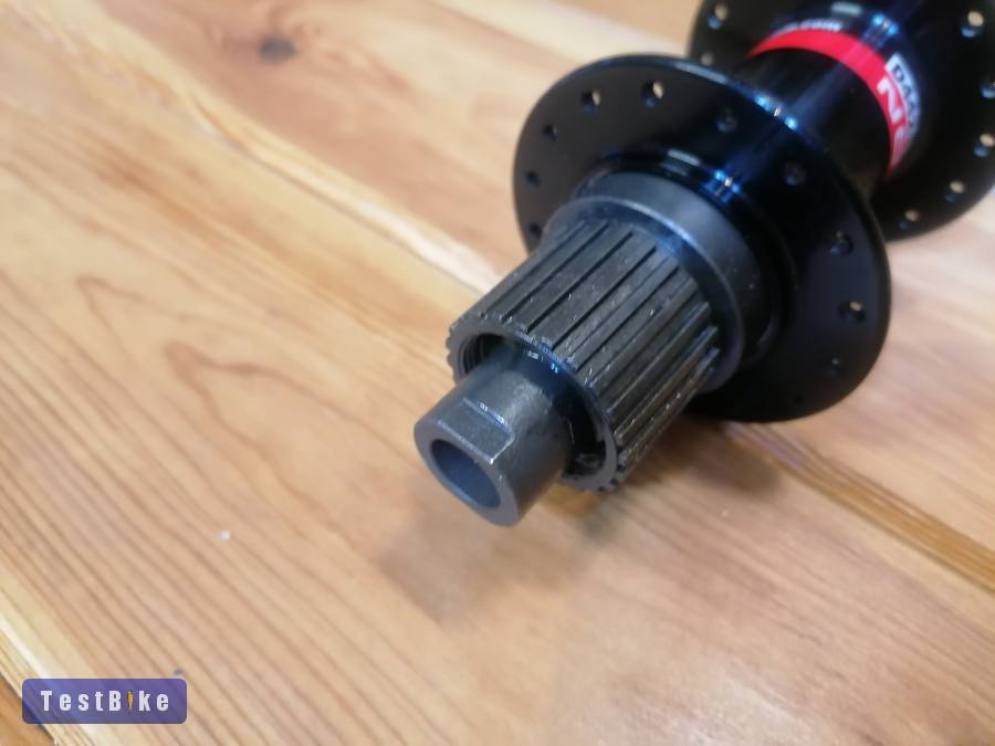 Új novatec tárcsafékes hátsó agy 