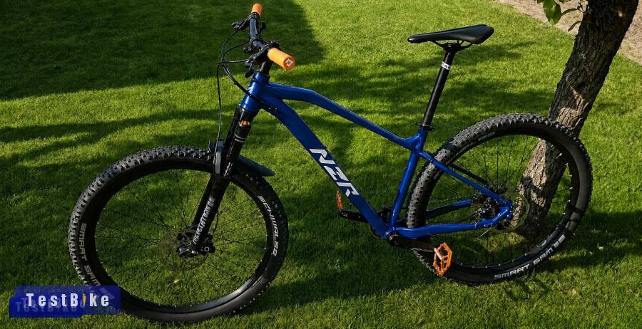 Új NZR Jumbo Pro váz és Új Suntour Aion 29Er 150mm villa