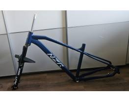 Új NZR Jumbo Pro váz és Új Suntour Aion 29Er 150mm villa