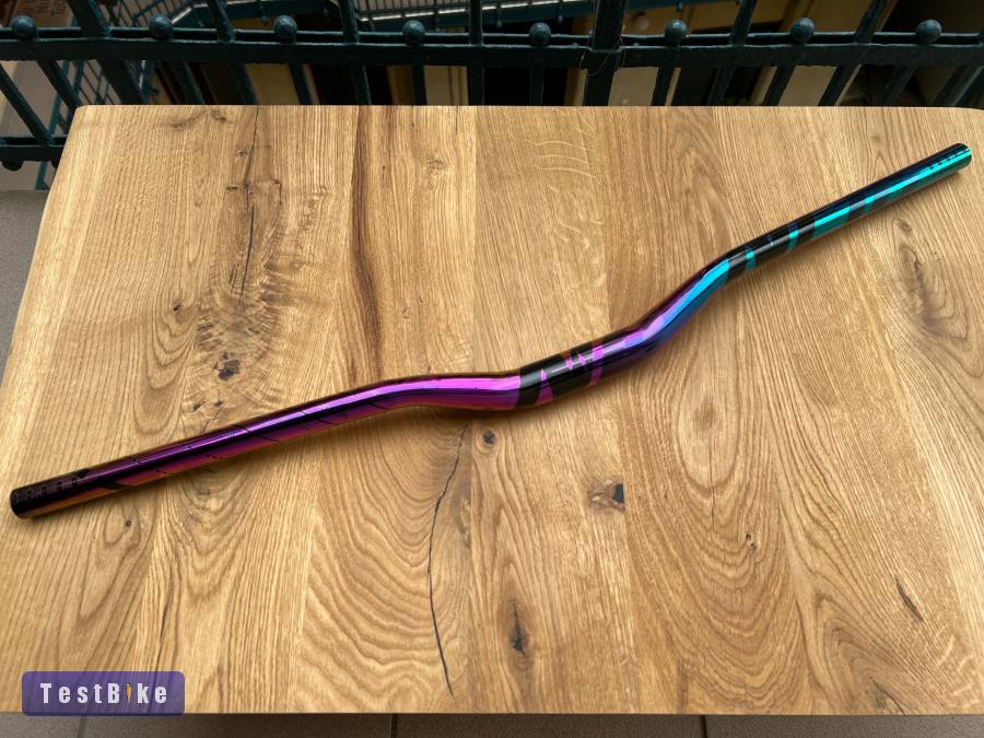 Új Oil Slick kormány - 780 mm 