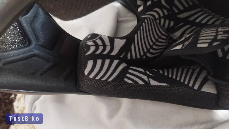 Új ONeal Backflip Bungarra Black/White L eladó