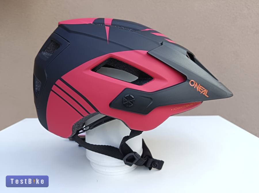Új Oneal defender enduro sisak