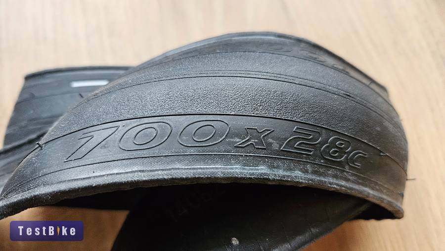 ÚJ Pirelli P Zero Race TLR SL 700x28 tubeless külső 28-622