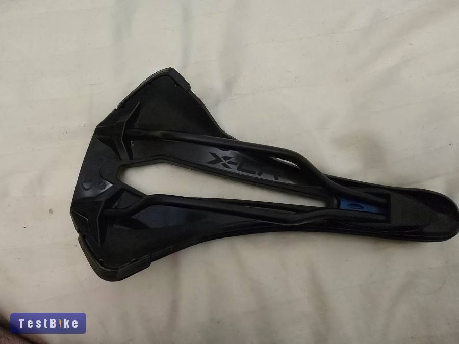 Új Pro Falcon Titanium és Selle Italia X-LR Superflow