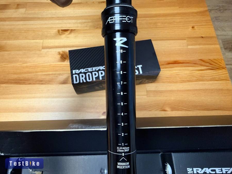 Új Race Face Aeffect dropper post