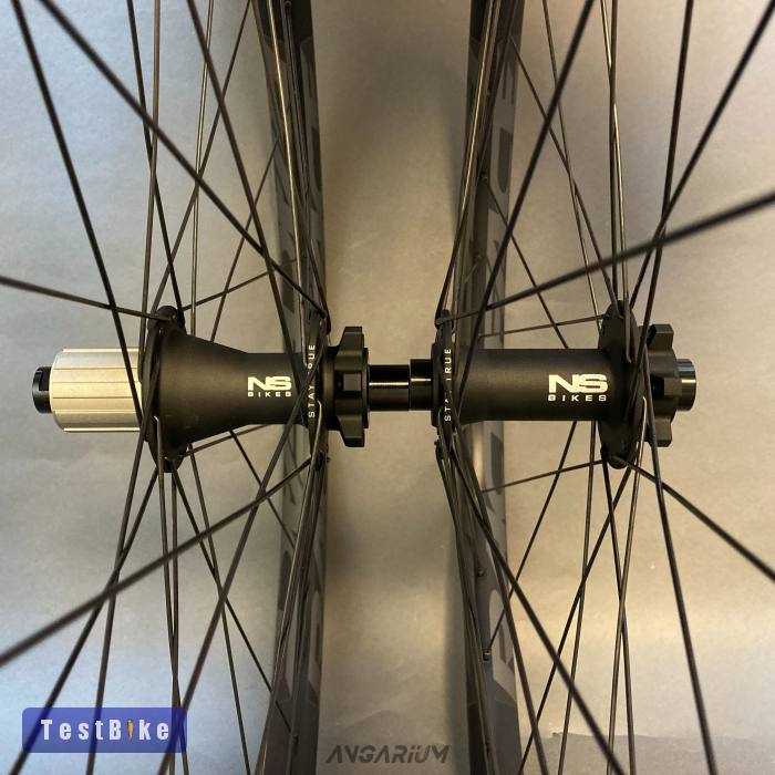 Új RaceFace AR30 + NS Bikes Rotary 29" boost kerékszett