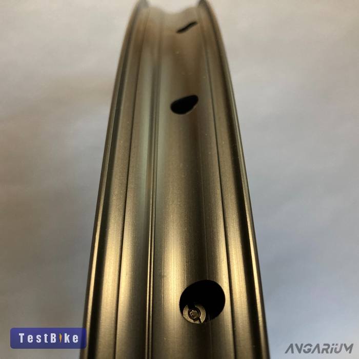 Új RaceFace AR30 + NS Bikes Rotary 29" boost kerékszett