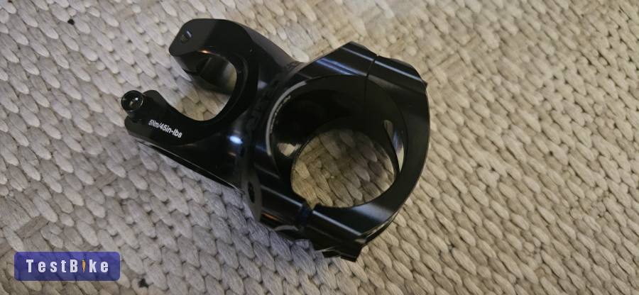Új Raceface Next karbon kormány és Turbine stucni 35mm