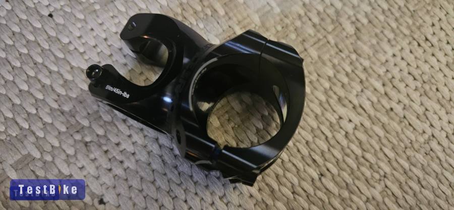 Új Raceface Turbine stucni