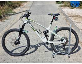 Új Raymon FullRay 9.0 prémium fully trail bike Magura MT 27,5