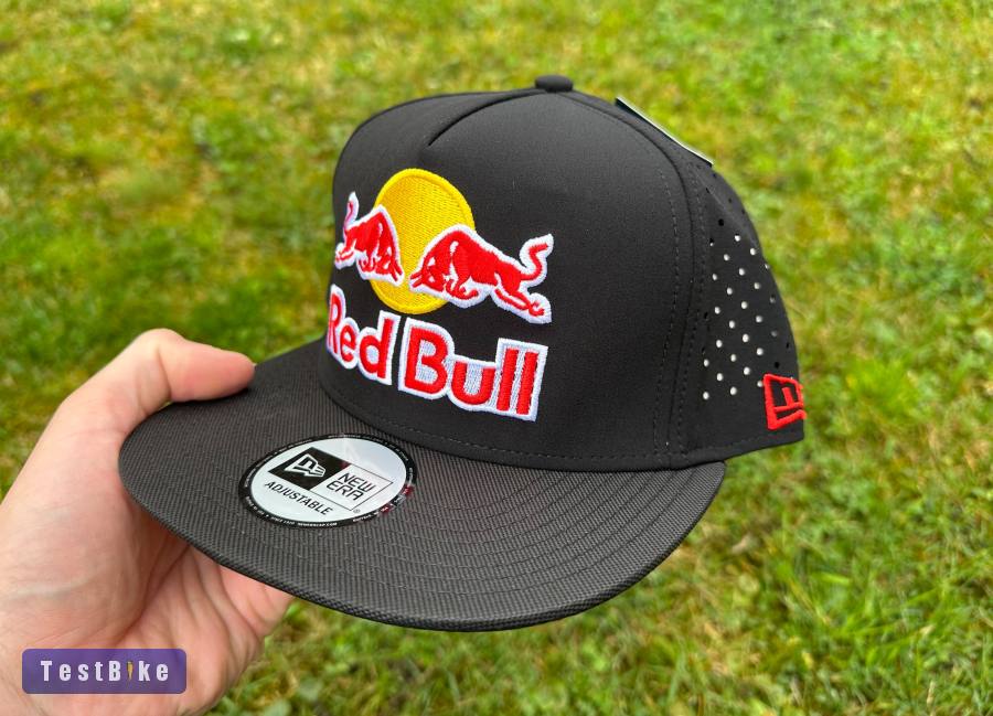 Új Red Bull fekete hálós sapka, snapback, cap