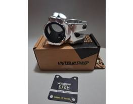 Új Reverse black one TI stucni