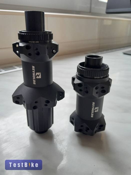 Új Reynolds kerékagy szett