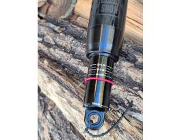 Új rock shox