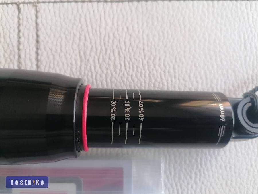 Új Rock Shox Delux/Delux + rugóstag