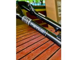 Új Rock Shox Psylo Gold Isolator RC 29” 140mm Boost