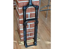 Új Rock Shox Yari 29 