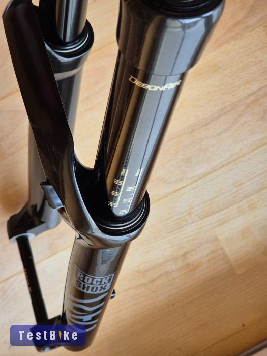 Új rock shox yari 29