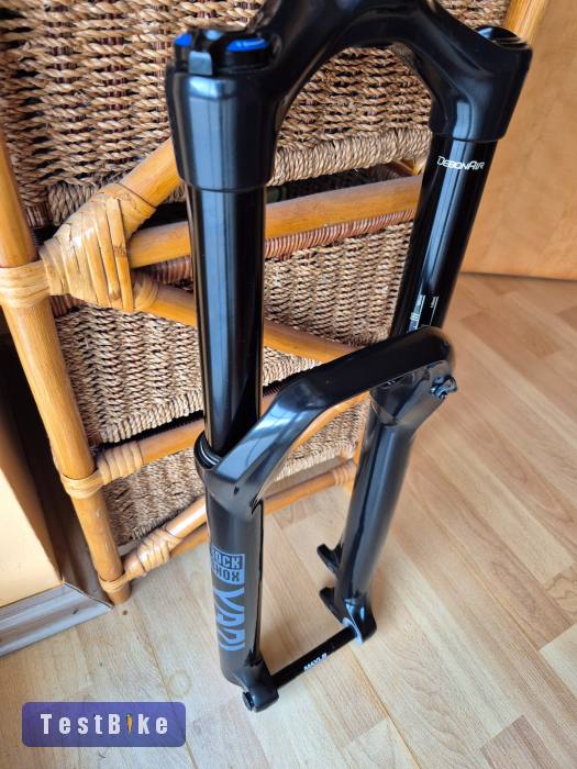 Új rock shox yari 29