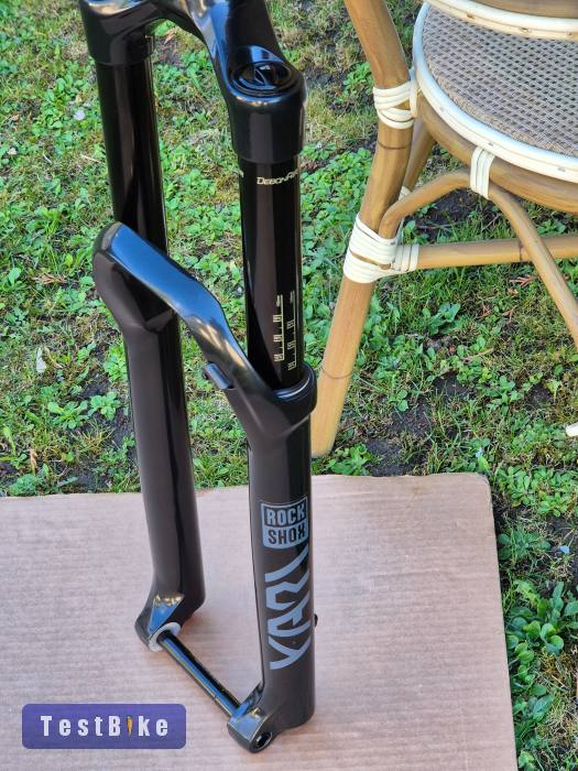 Új Rock Shox Yari 29