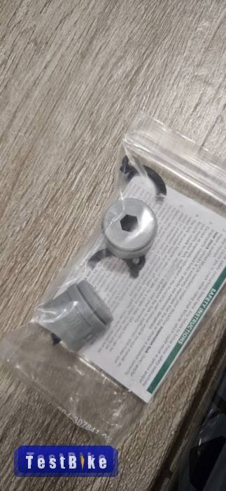 Új RockShox Lyrik 160mm, boost, vágatlan nyakkal eladó