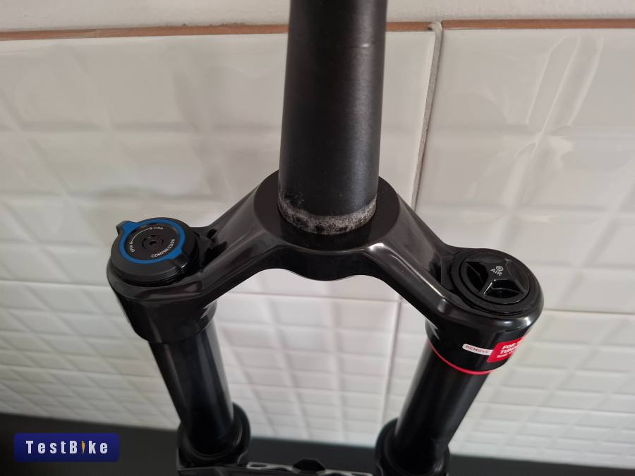 Új RockShox Psylo Silver RC 27.5" Solo Air 140 Tapered Boost