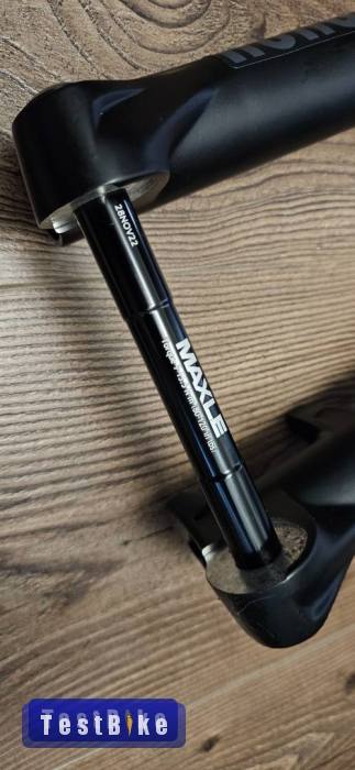 Új RockShox Recon Silver 29,100mm,Boost,Coil,Remote