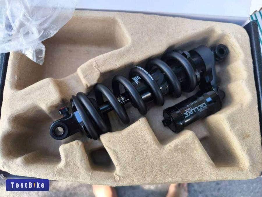 Új RockShox Super Deluxe Coil Select+ 210x50