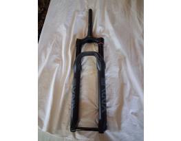 Új Rockshox Yari 150mm