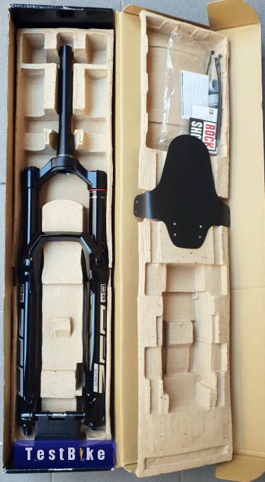 Új Rockshox ZEB Ultimate Charger 2.1 RC2 170mm -