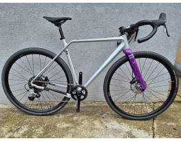 Ăj Rondo Ruut Cf 2 Carbon Gravel, 1x11 Sram Rival.
