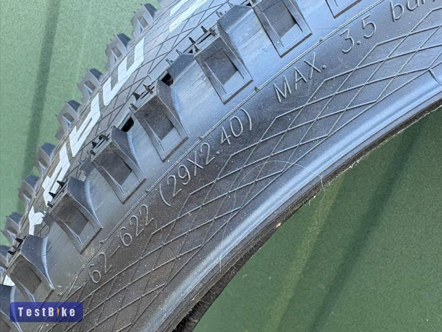 ÚJ! Schwalbe Big Betty / Magic Mary 29" 2.4 széles