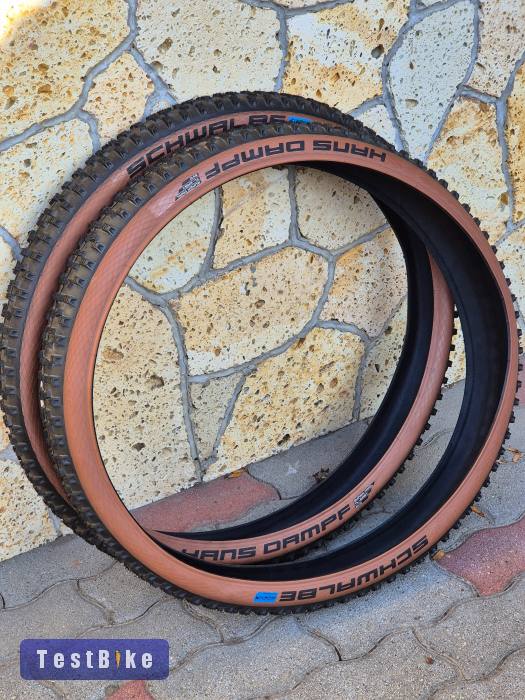 Új schwalbe hans dampf evo kevlar 29x2,60