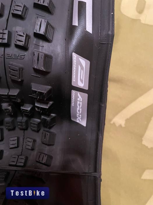 Új Schwalbe Nobby Nic 29x2.25